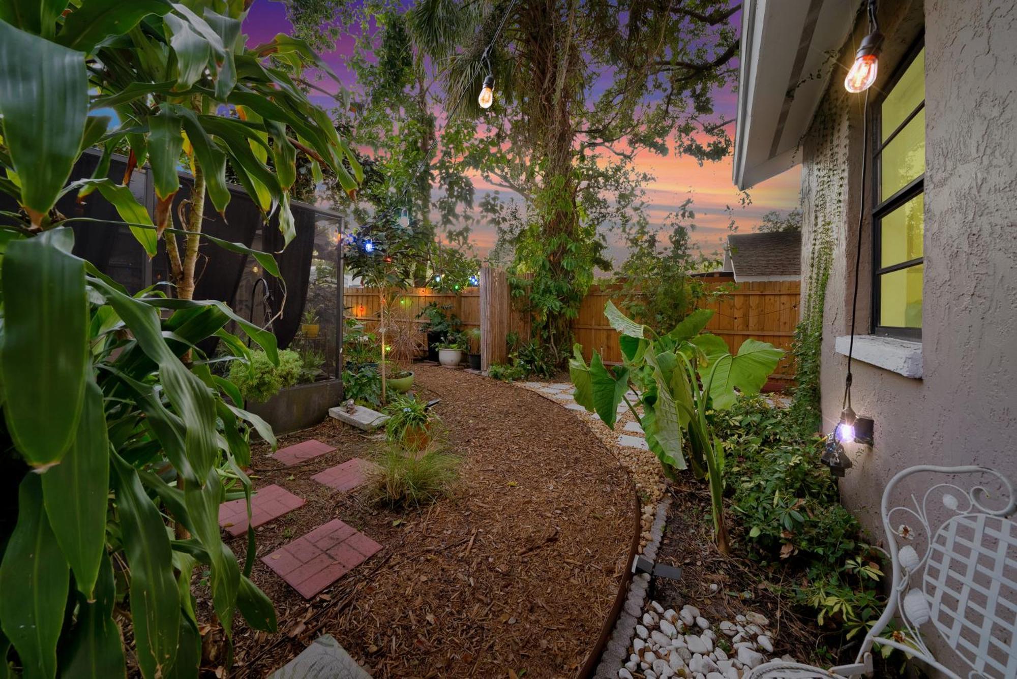 Zen Jungle House By Busch Gardens Sleeps 12 With Outdoor Games & Detached Play Space! Tampa Exterior photo